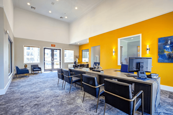 24-Hour business lounge